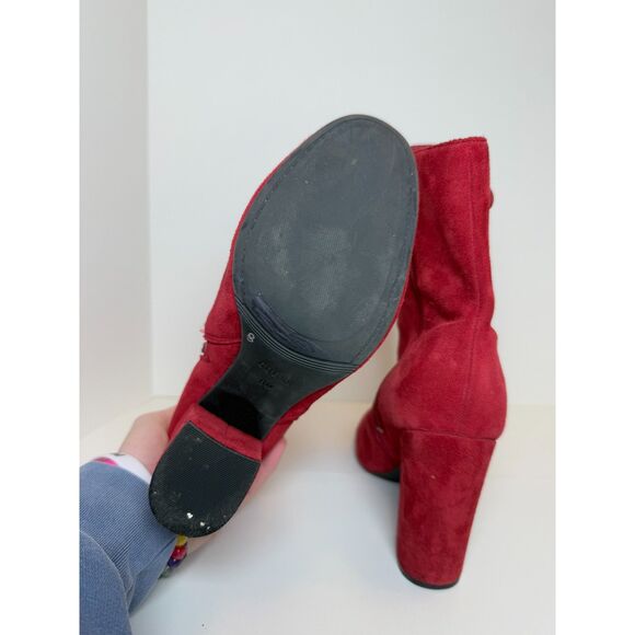 Guess Women's Size 8M Red Lucena Suede Boots Gold Buttons Block Heels EUC - Picture 7 of 9